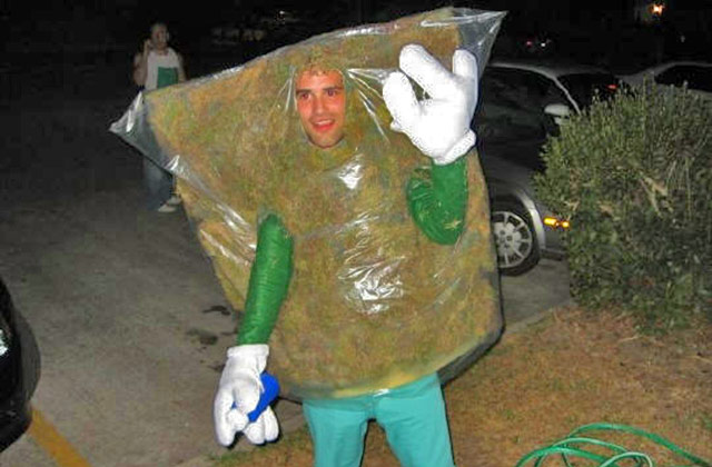 dealpack-marihuana-kostium