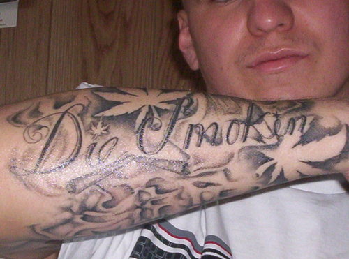 tatuaz-die-smoking