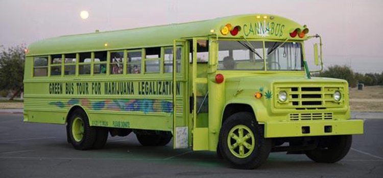 autobus-palenie-marihuany