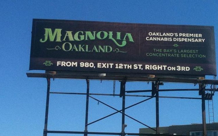 Pierwszy billboard reklamujący przychodnie z medyczną marihuaną