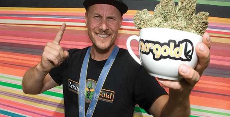 Złoty medalista olimpijski oficjalnie przyznaje się do palenia marihuany