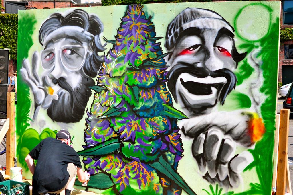 Graffiti z marihuaną Cheech Chong