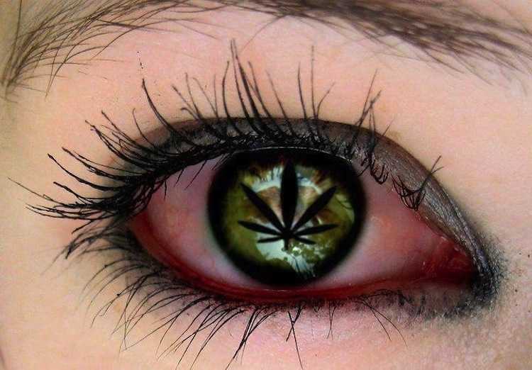 palenie marihuany oczy wzrok
