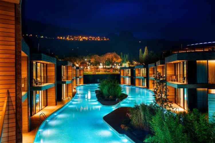 mriya resort spa basen