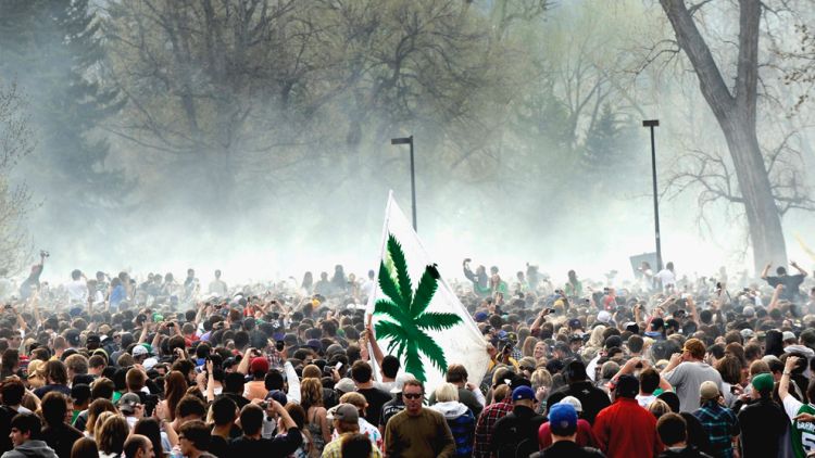 420 - palacze marihuany świętują 20 kwietnia