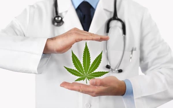 medical cannabis doctor 1200x745 1